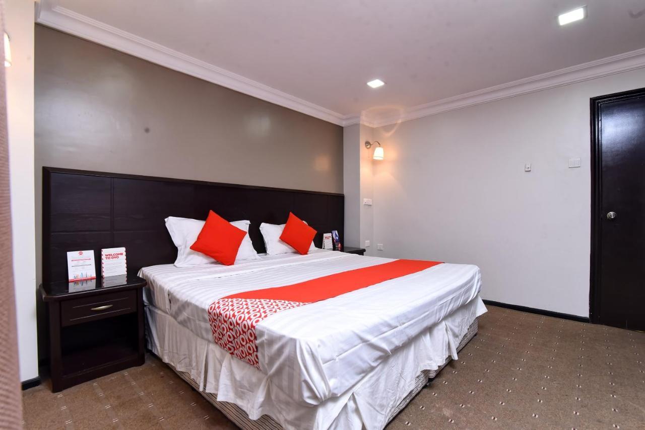 Oyo 411 Moon Hotel Dammam Exterior foto