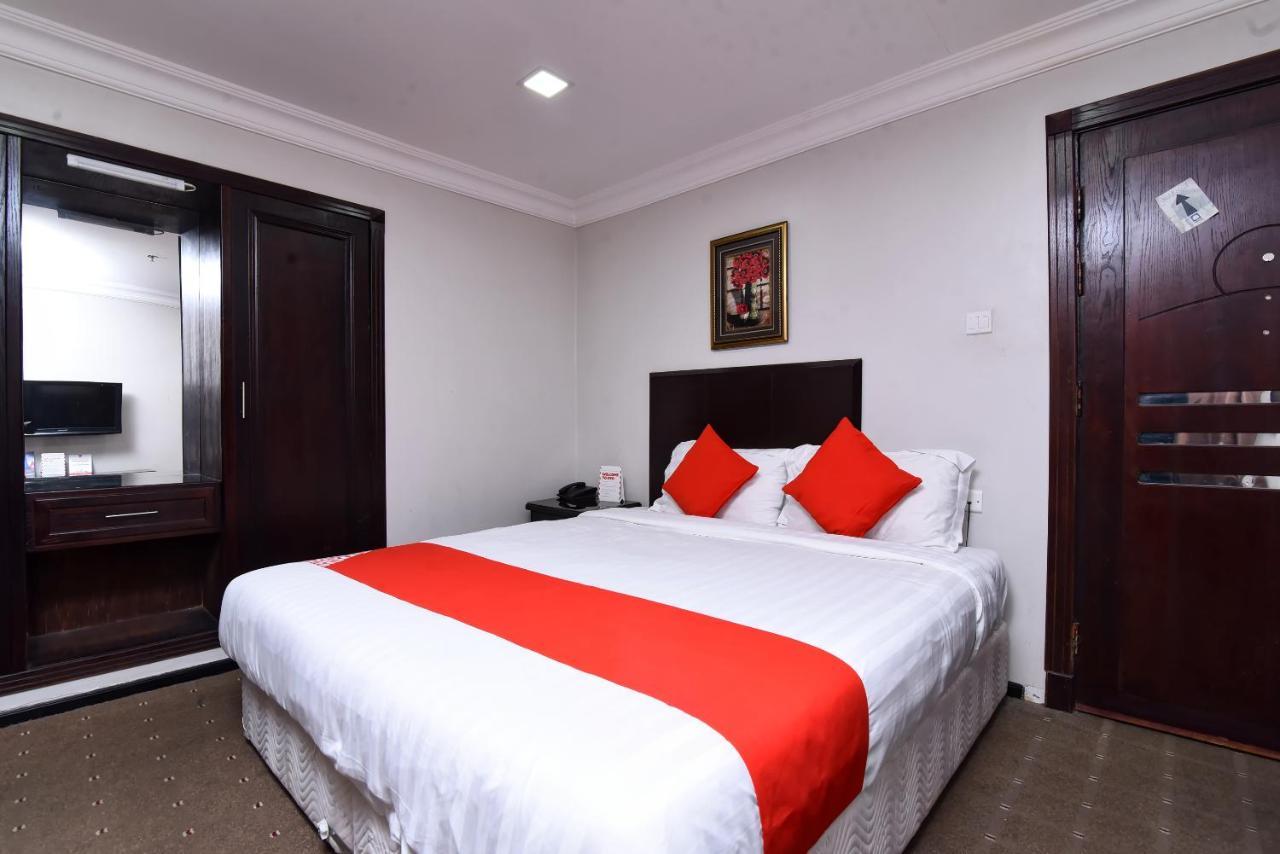 Oyo 411 Moon Hotel Dammam Quarto foto